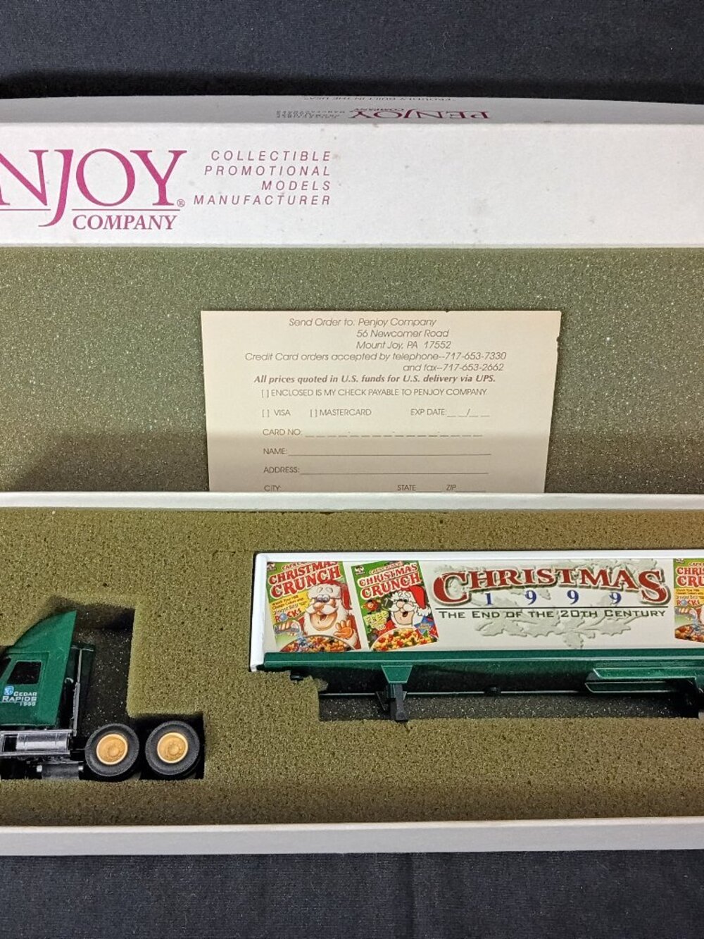 Penjoy Cap'n Crunch 1999 Christmas Truck